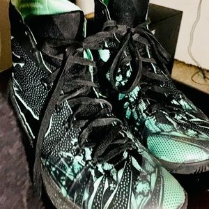 Nike Mens Hyperdunk  2015